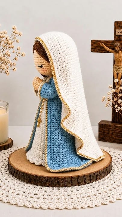 Nossa Senhora em crochê